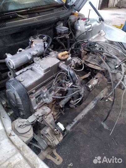 Двигатель 2110