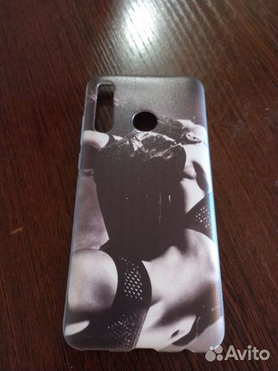 Продам новые чехлы в ас-те