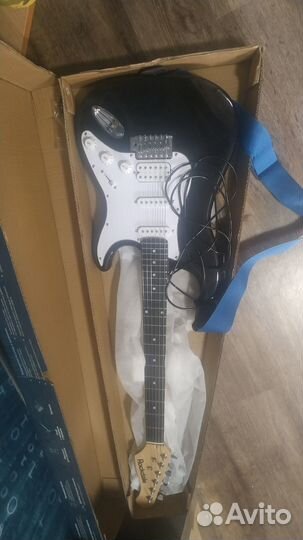 Электрогитара