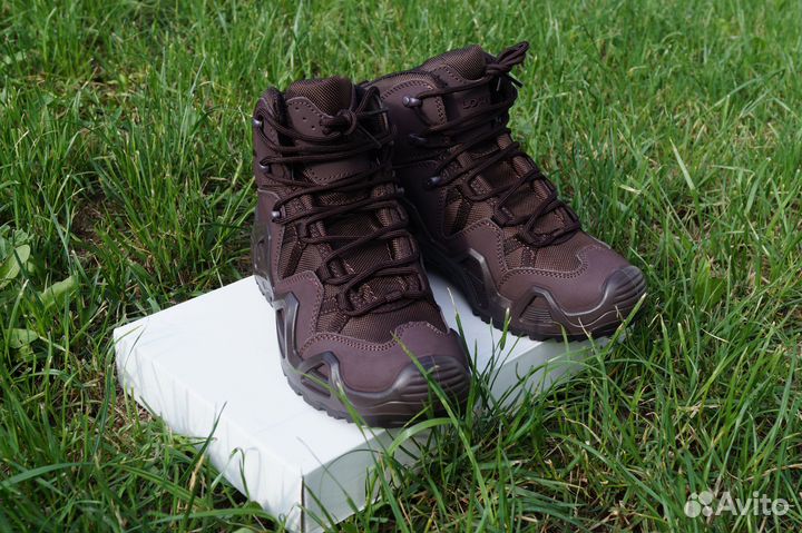 Ботинки тактические lowa