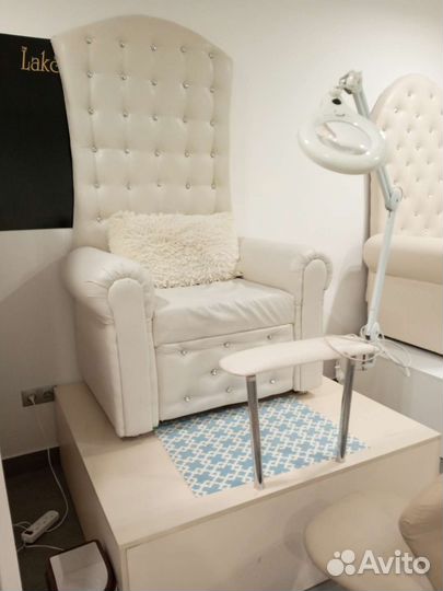 Мебель для салона красоты