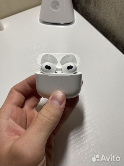 Беспроводные наушники apple airpods 3