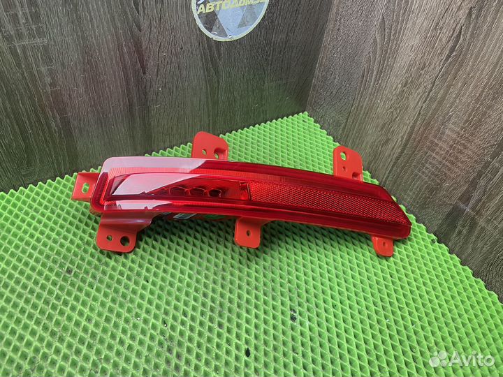 Фонарь противотуманный задний Geely Monjaro