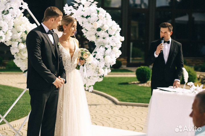 Ведущий на вадьбу +диджей (Тамада)