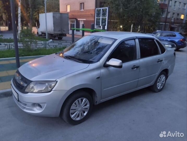 LADA Granta 1.6 МТ, 2012, 270 000 км