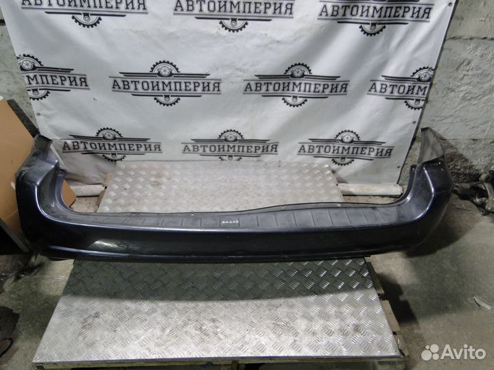 Бампер задний Toyota Sienna 2 2005 3.3