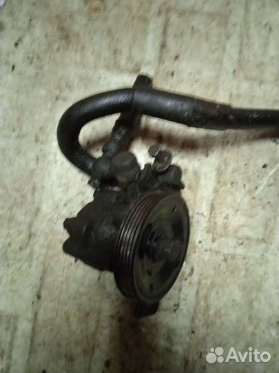 Насос гидроусилителя Ниссан Примера P11