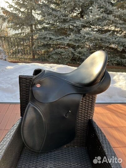 Седло скаковое