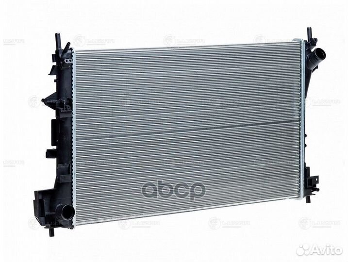 Радиатор opel vectra C 1.6-1.8 02- LRC 2144 luzar