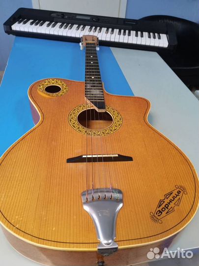 Болгарска Кремона Зорница. Состояние Хорошее