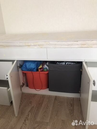 Детская кровать с ящиками