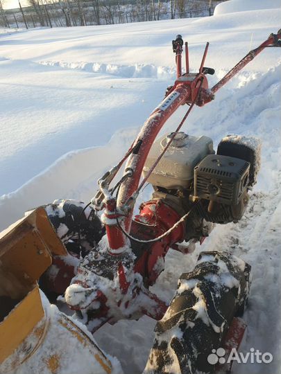 Снегоочиститель сн-1М на мотоблоке мтз-09н