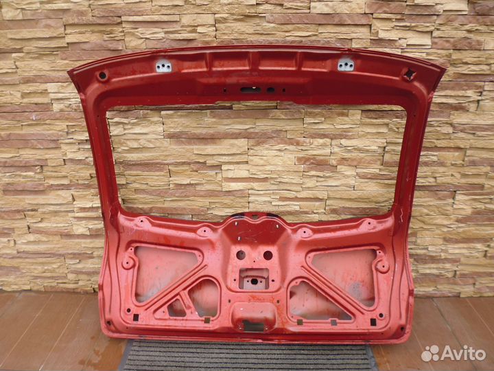 Крышка багажника Датсун ми-до с 2015