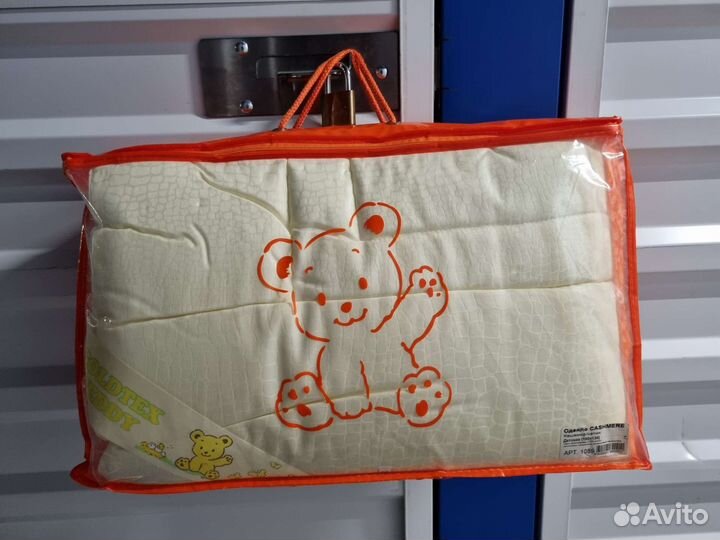 Детское одеяло 100 х 130 новое