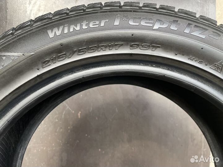 Hankook Winter I'Cept IZ2 215/55 R17 98T