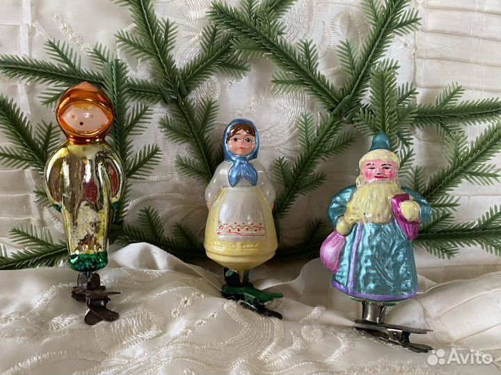 Стеклянные елочные игрушки на прищепке