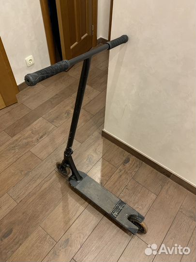 Трюковой самокат Blunt prodigy s8 street