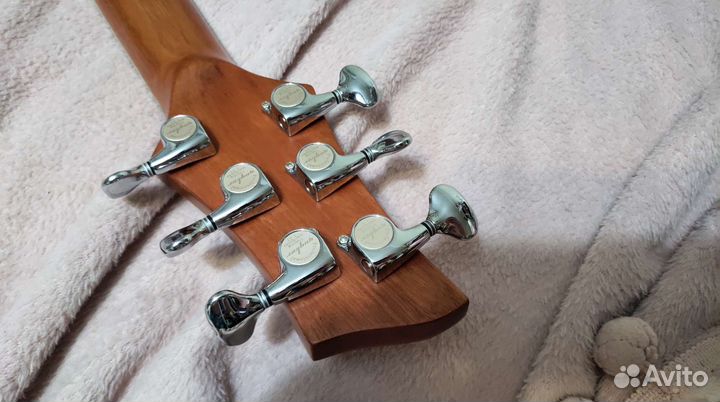 Электро акустическая гитара NG