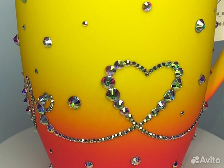 Кружка с надписью love