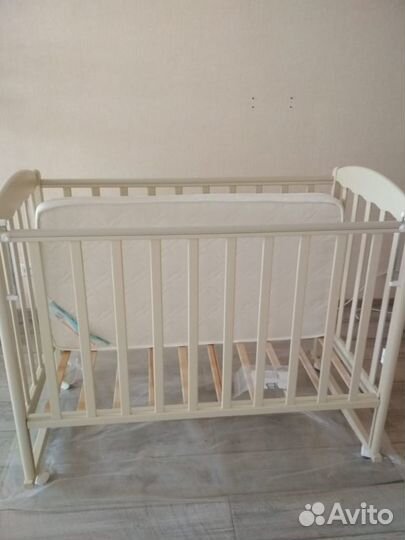 Кроватка детская+матрас