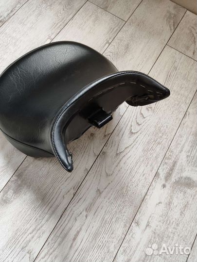 Сиденье VTX1800C