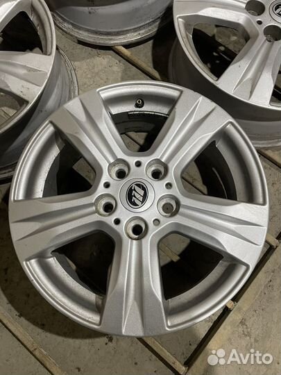 Диски литые R16 5:114.3