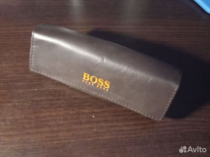 Футляр для очков hugo boss