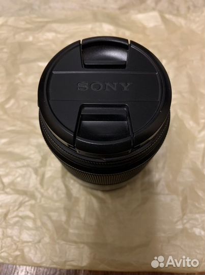 Объектив sony DT18-70mm F3.5-5.5 в упаковке