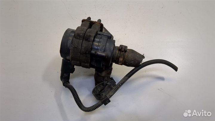 Насос водяной Volkswagen Touareg, 2006