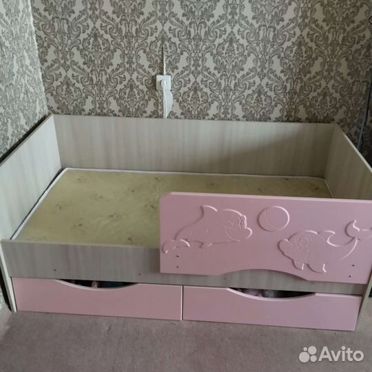 Детская кровать от 3 лет с матрасом бу