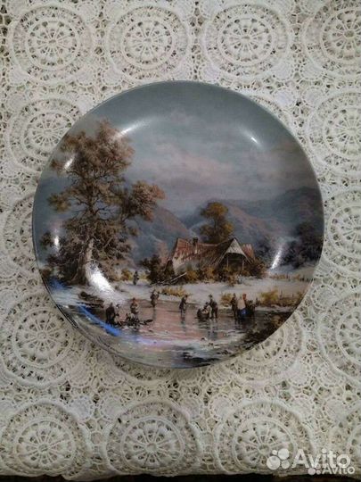 Тарелка декоративная 