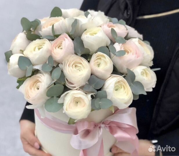 Букет из ранункулюса