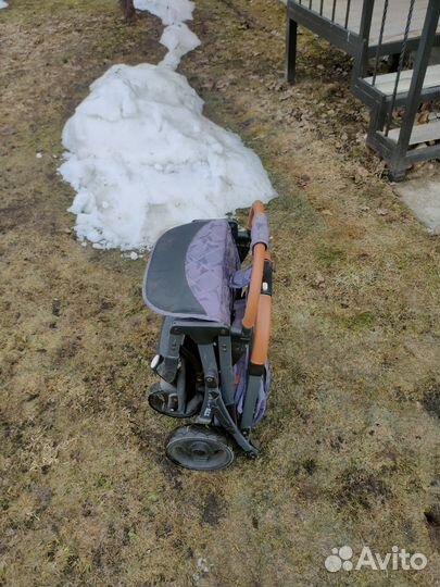 Прогулочная коляска бу
