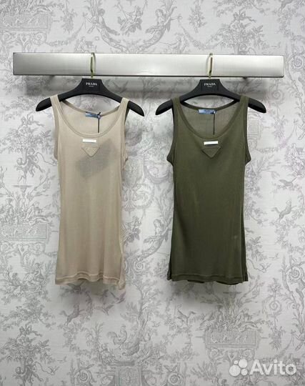 Майка Prada