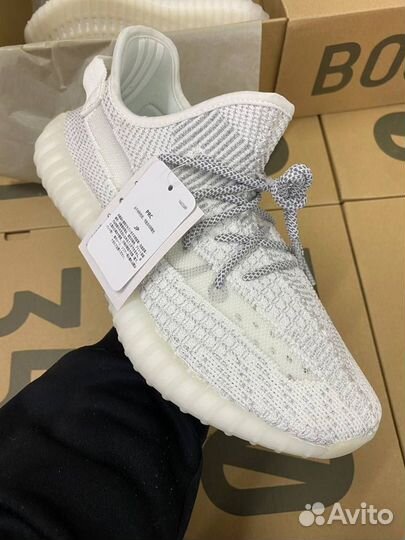 Кроссовки Adidas Yeezy Boost