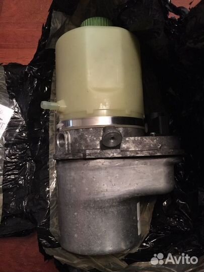 Насос г/у гур 6R0423156B Fabia Roomster Rapid Polo