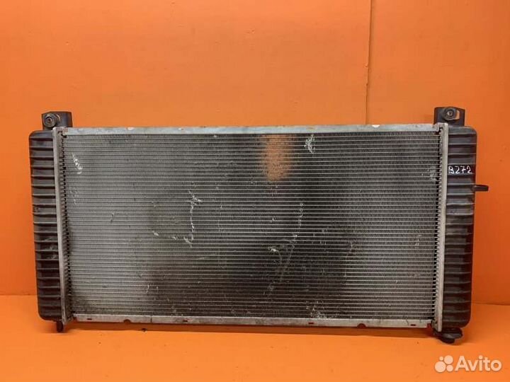 Радиатор основной Hummer H2 6.0 2003