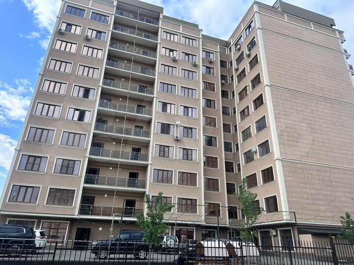 2-к. квартира, 75 м², 7/11 эт.