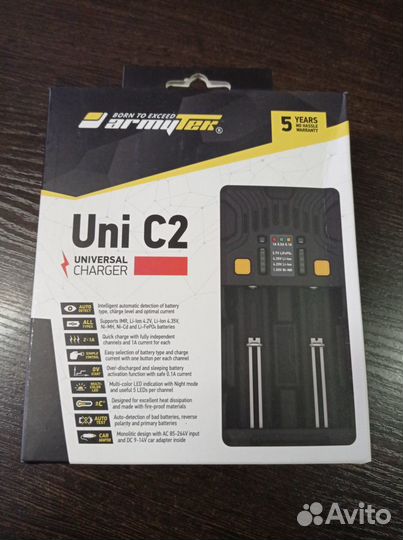 Зарядное устройство Uni C2