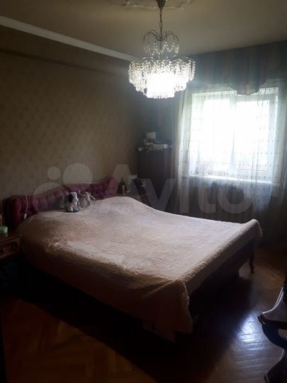 3-к. квартира, 70 м², 4/6 эт.