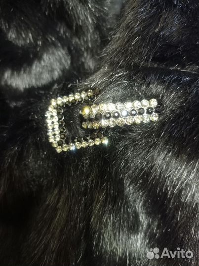 Искусственная шуба под норку короткая