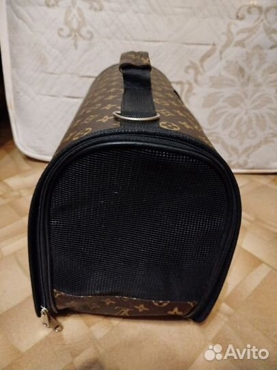 Переноска для собак и кошек в отл состоянии