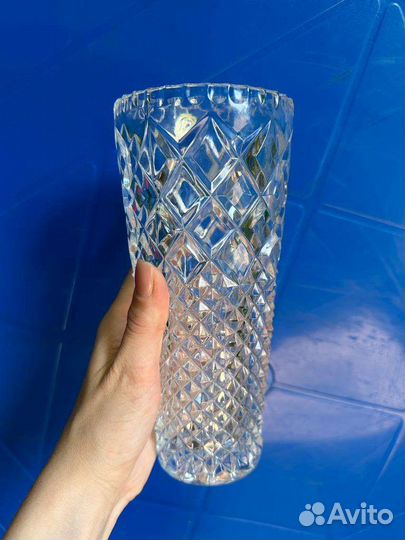 Хрустальная ваза