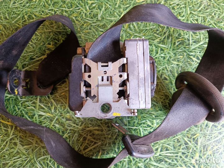 Ремень безопасности правый Шкода Октавия А4 2008г