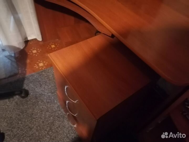 Компьютерный стол бу