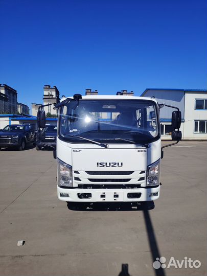 Бортовой грузовик Isuzu Elf, 2024