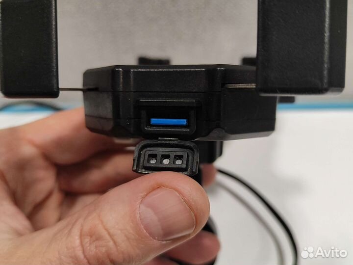 Держатель для телефона на руль мотоцикла