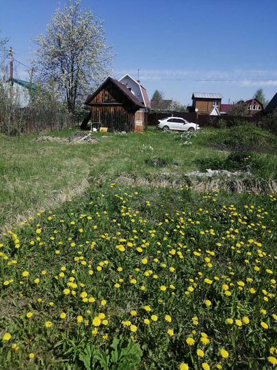 Дача 10 м² на участке 6 сот.