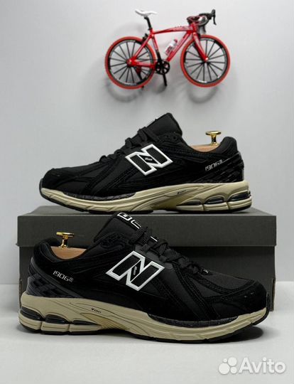 Кроссовки New balance 1906