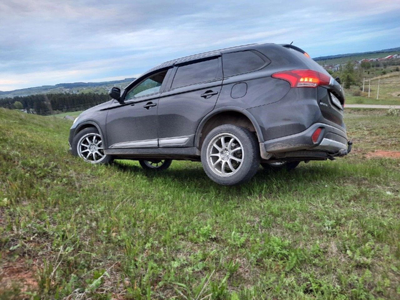 Mitsubishi Outlander: фото владельца